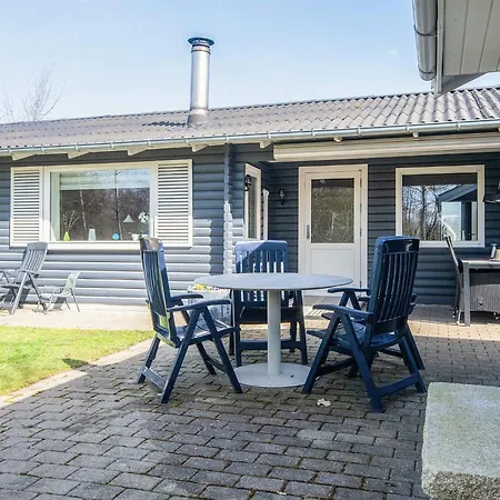 With Wood Stove & Annex Holiday home *